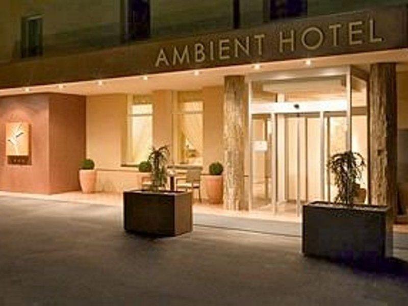 Ambient Hotel Домжале Экстерьер фото